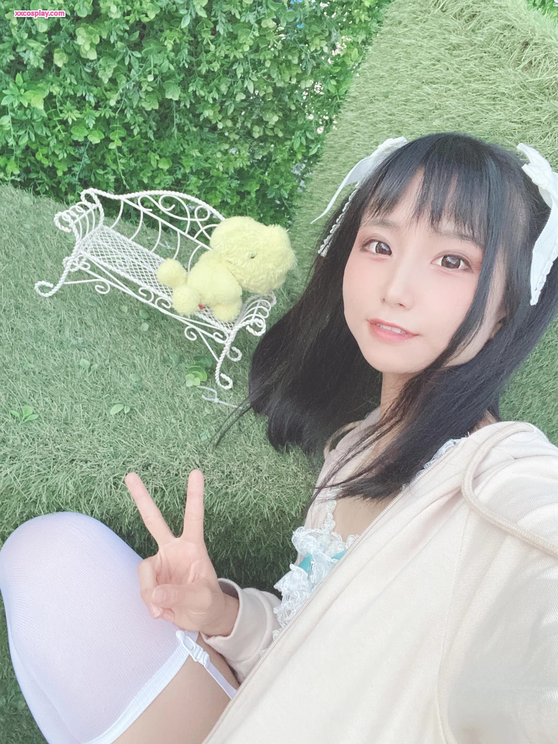 Yanagimaru: Artoria Pendragon Swimsuit